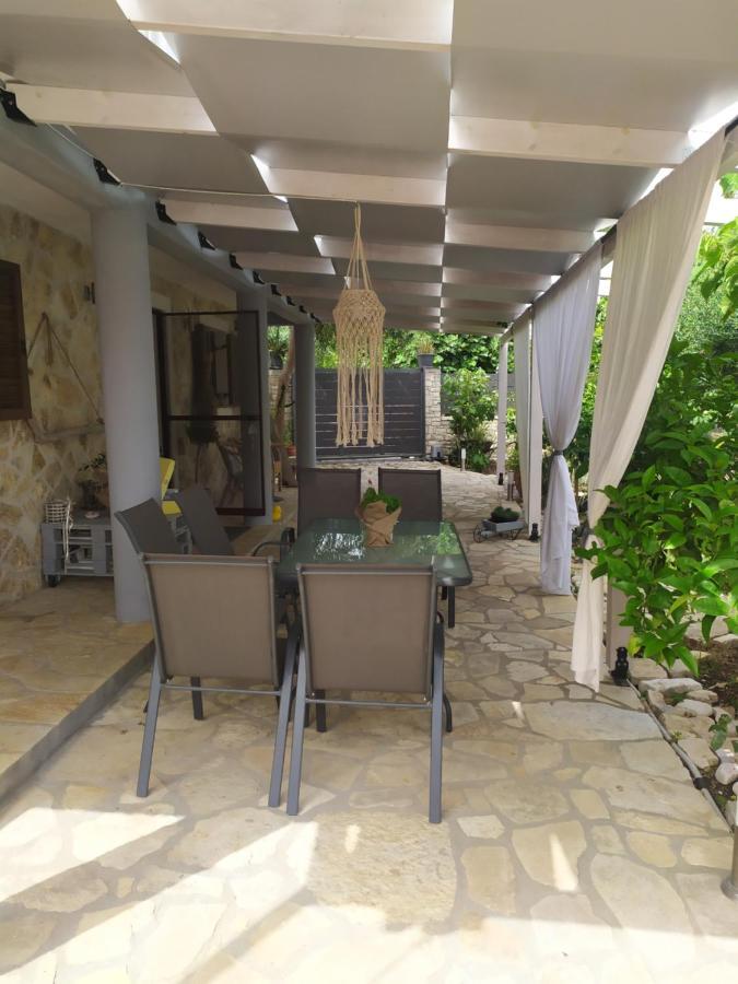 Вілла Hara Luxury House Ґайос Екстер'єр фото
